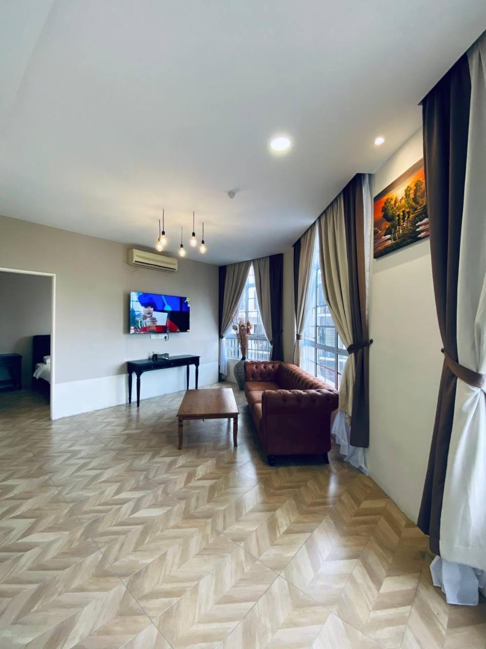 Z Hotel ملقا المظهر الخارجي الصورة